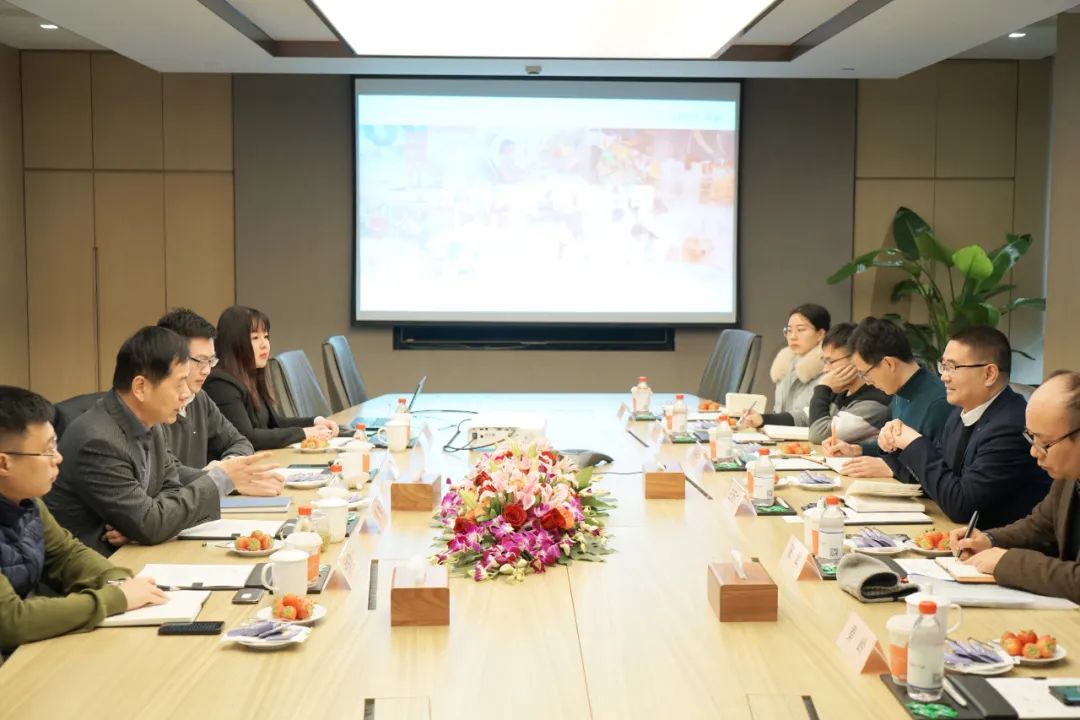 上海市通信管理局副局长王天广一行来访调研汇付天下(图3)